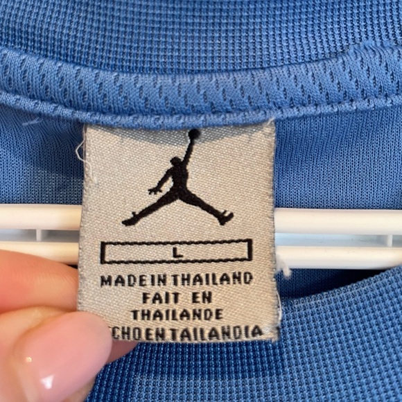Men’s blue Jordan tank - Picture 2 of 3